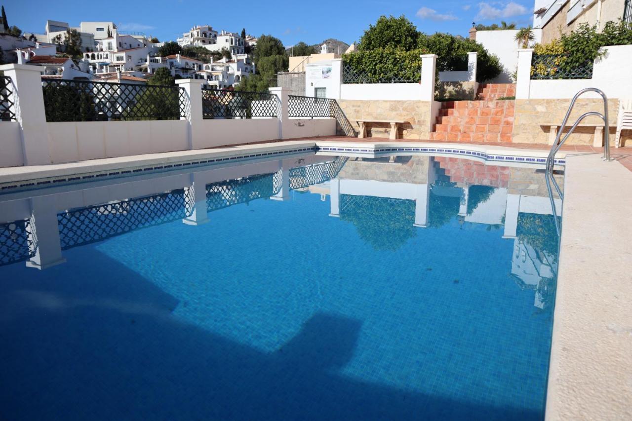 Casa Corazon Burriana Casasol Villa Nerja Exterior photo